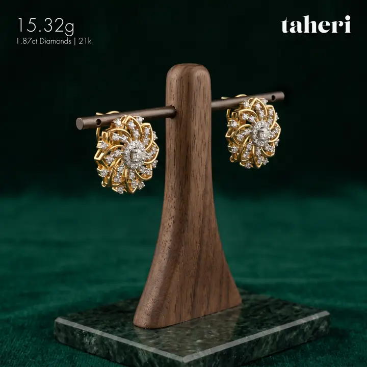 Yellow Gold Diamond Top design 1 by TAHERI