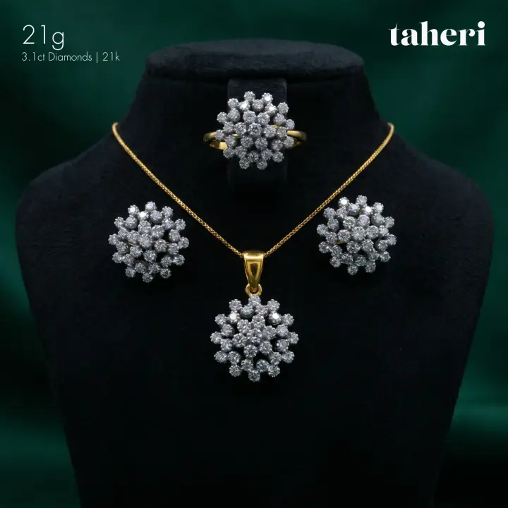 Two-Tone Diamond Set design 15 by TAHERI