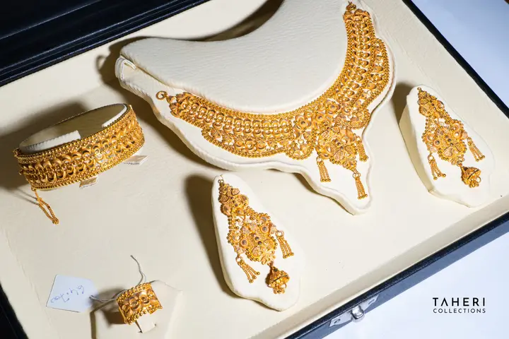 Yellow Gold Gold Set design 12 by TAHERI