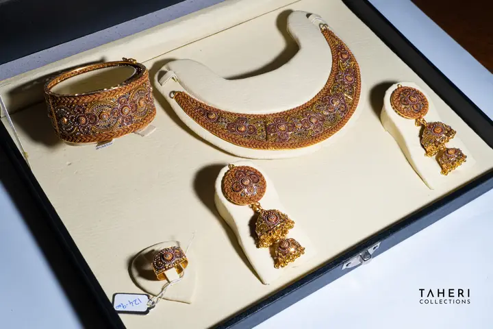 Yellow Gold Gold Set design 19 by TAHERI