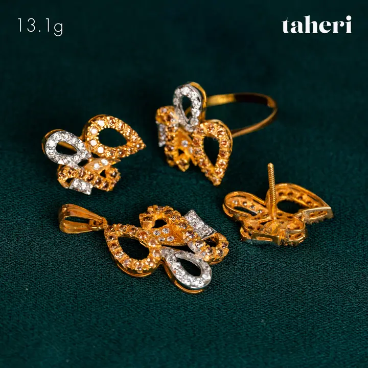 Yellow Gold Locket sets without Bangle with Cubic Zirconia design 12 by TAHERI