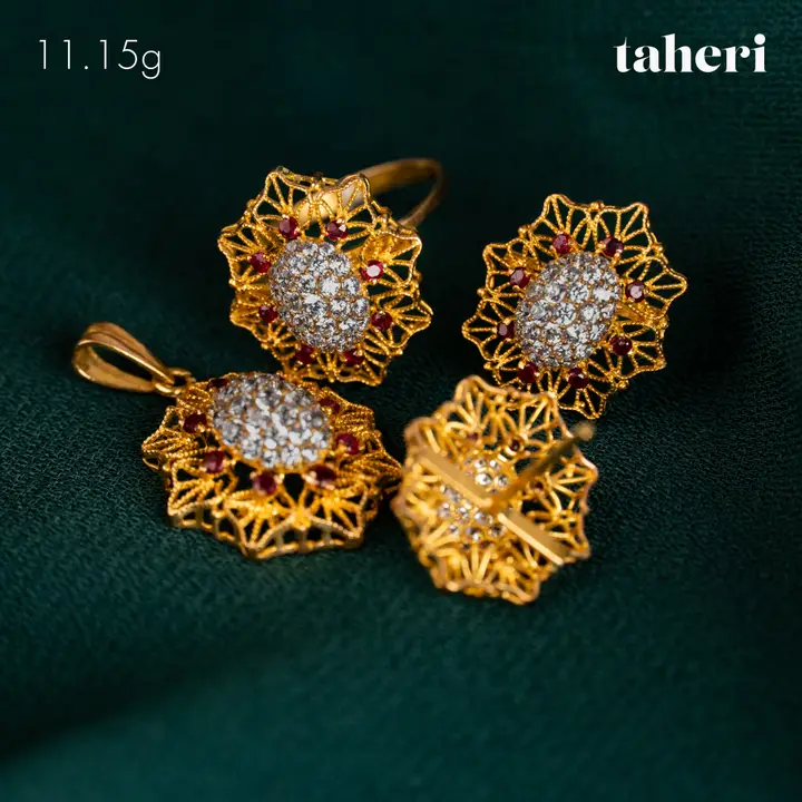 Yellow Gold Locket sets without Bangle with Cubic Zirconia design 15 by TAHERI