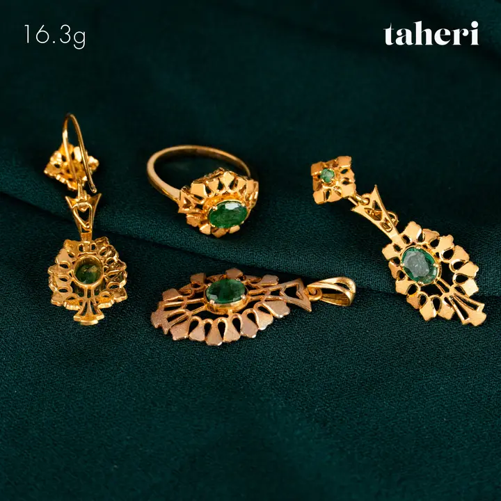 Yellow Gold Locket sets without Bangle with Emerald design 20 by TAHERI