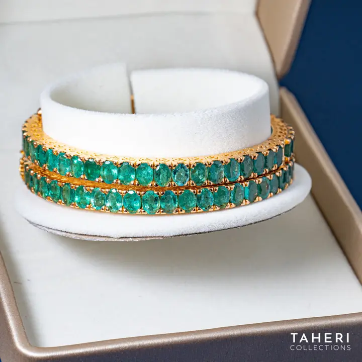 Yellow Gold Stone Bangle with Emerald design 10 by TAHERI