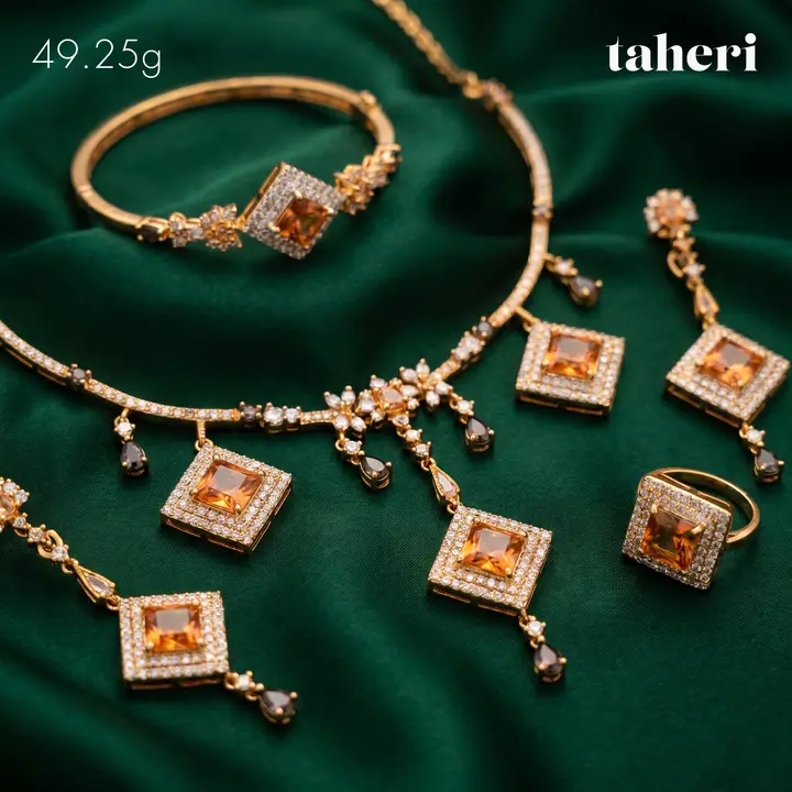 Investment gold jewellery piece 12 by TAHERI