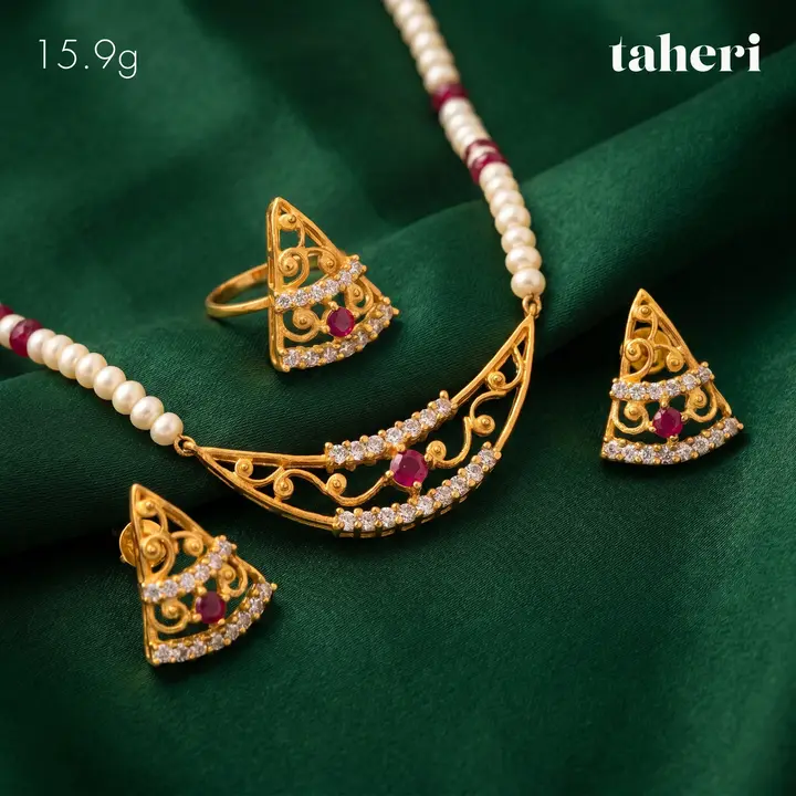 Investment gold jewellery piece 4 by TAHERI