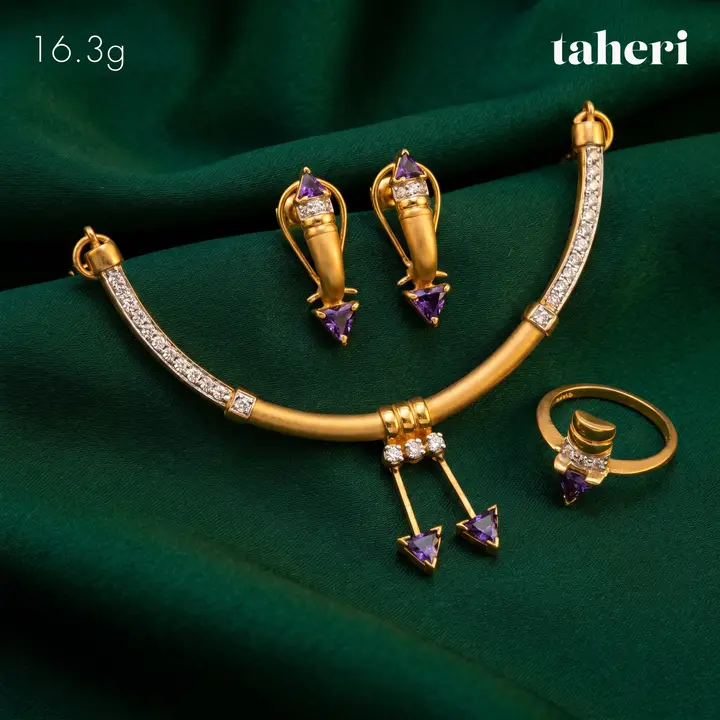 Investment gold jewellery piece 16 by TAHERI